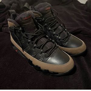 Air Jordan. Olive 9s.